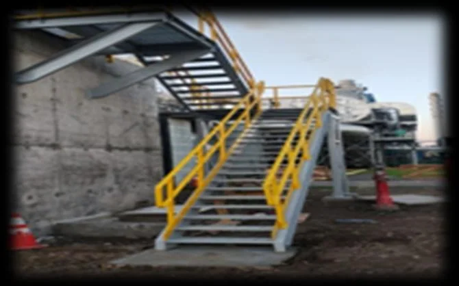 Escalera de acceso.